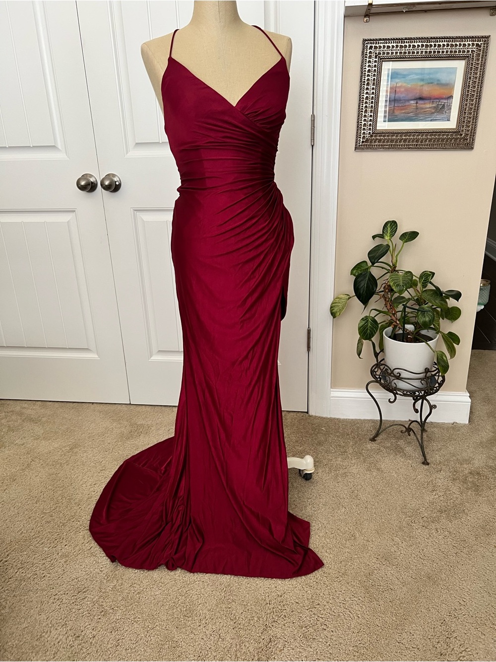 Amoris Ella Ruched Burgundy Spaghetti Strap Criss Cross Back Prom Gown Size XXS